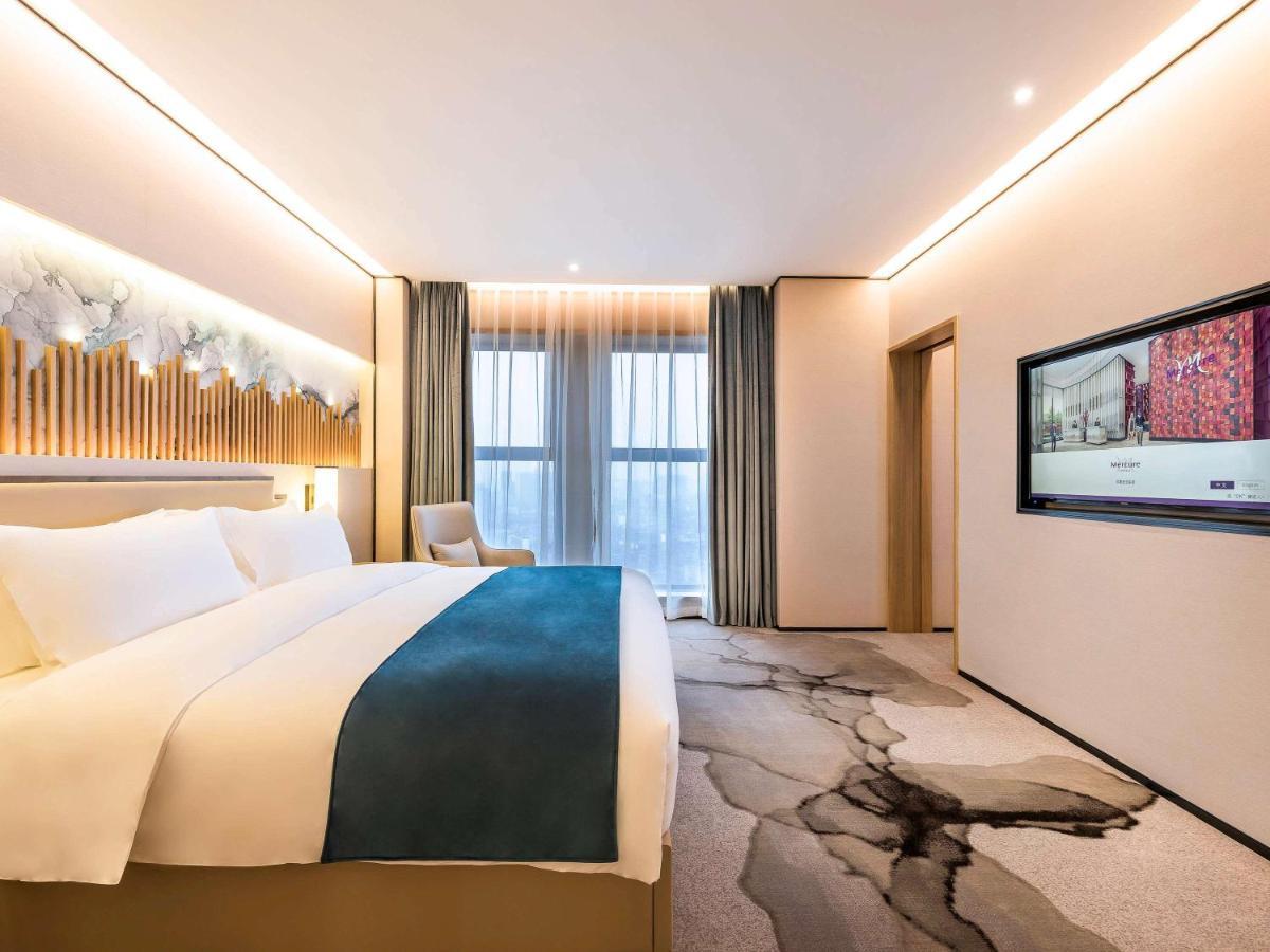 Mercure Chengdu Huapaifang Extérieur photo