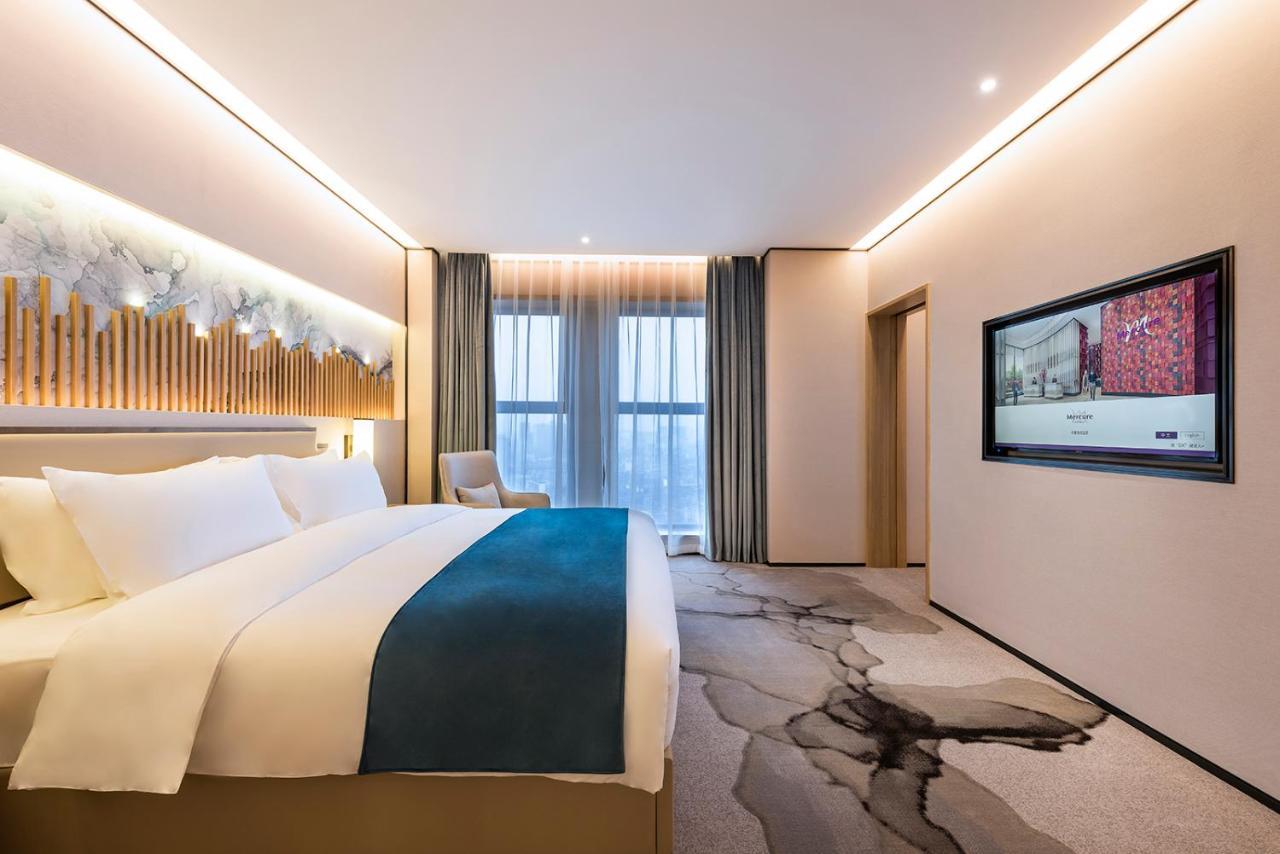 Mercure Chengdu Huapaifang Extérieur photo