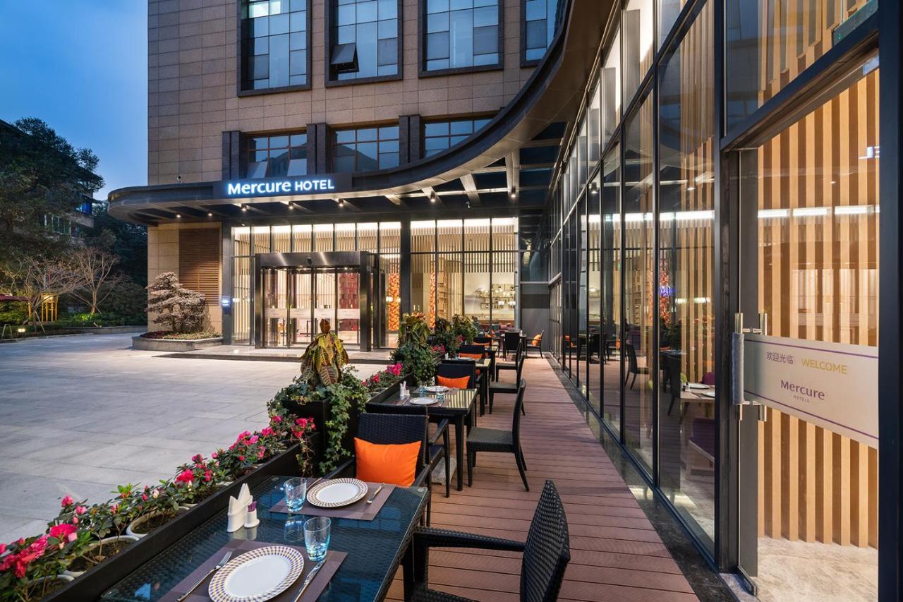 Mercure Chengdu Huapaifang Extérieur photo