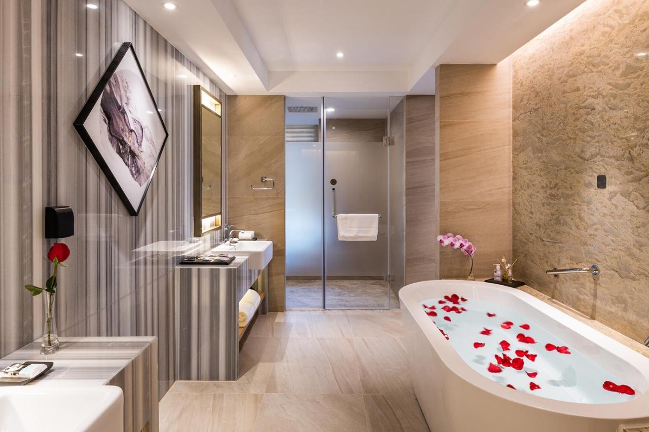 Mercure Chengdu Huapaifang Extérieur photo