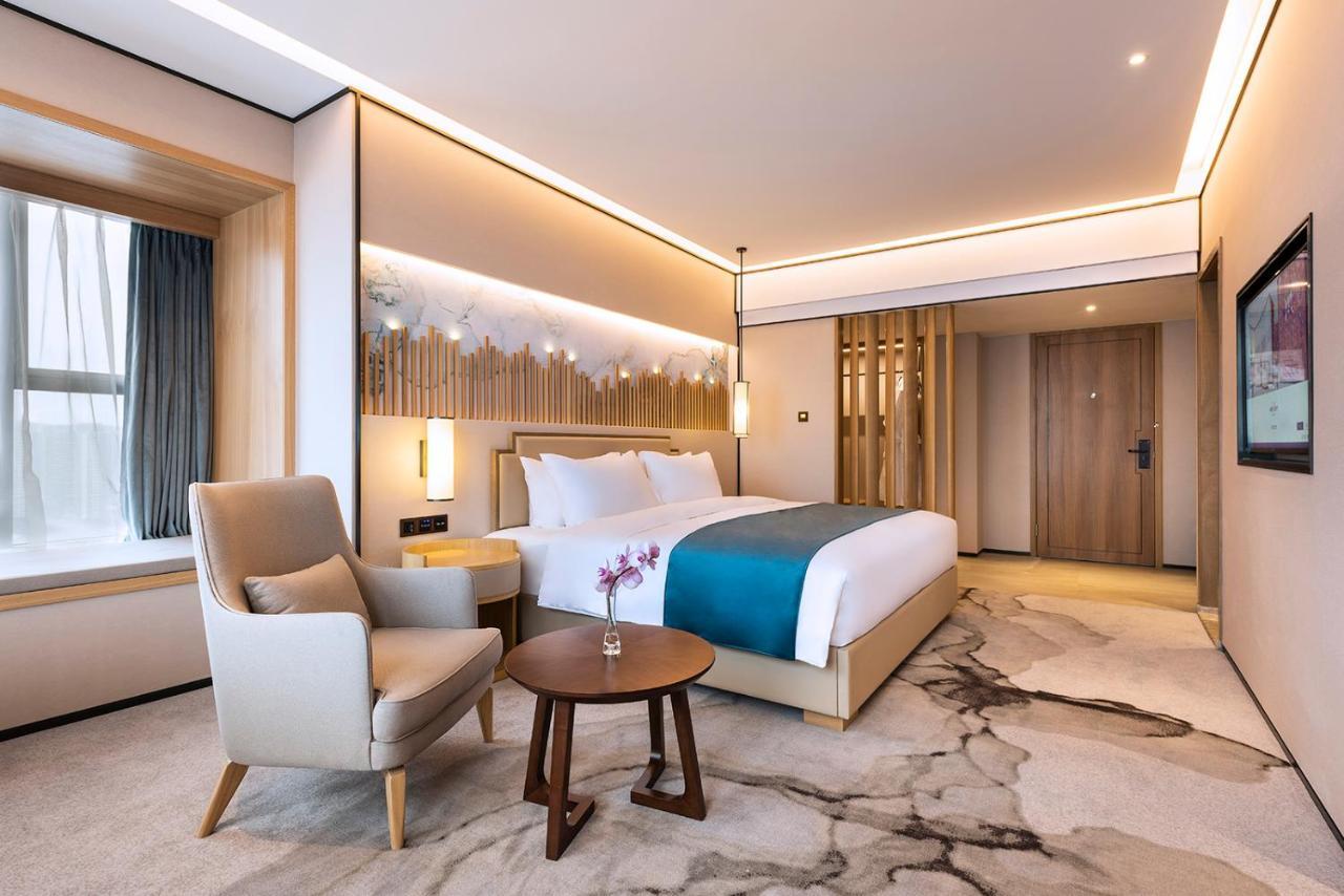 Mercure Chengdu Huapaifang Extérieur photo