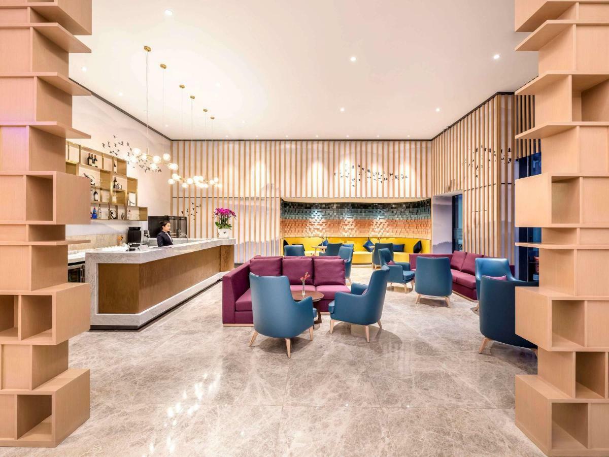 Mercure Chengdu Huapaifang Extérieur photo