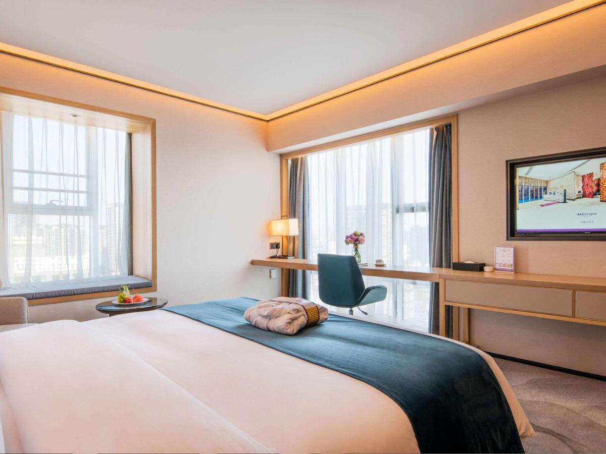 Mercure Chengdu Huapaifang Extérieur photo