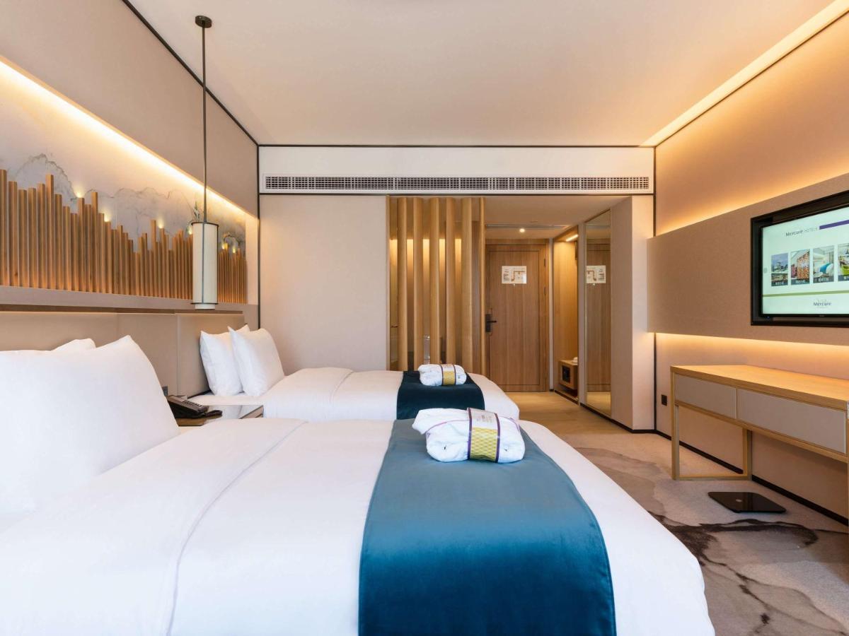 Mercure Chengdu Huapaifang Extérieur photo